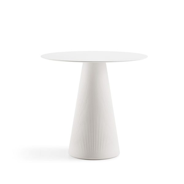 Fade Dining Table Plust